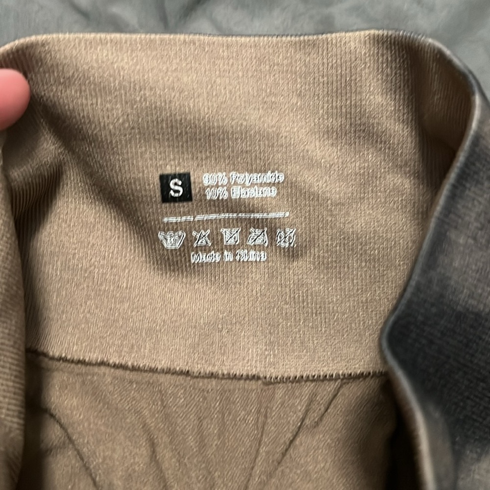 Shein sport studio tie dye scrunch butt black/brown khaki high waist legging - Picture 8 of 8